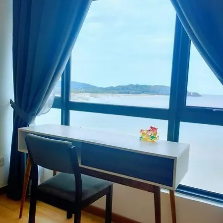 Imperium Residence Relaxing Sunrise Seaview Home Kuantan Exterior photo