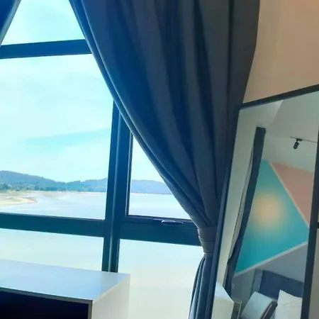 Imperium Residence Relaxing Sunrise Seaview Home Kuantan Exterior photo